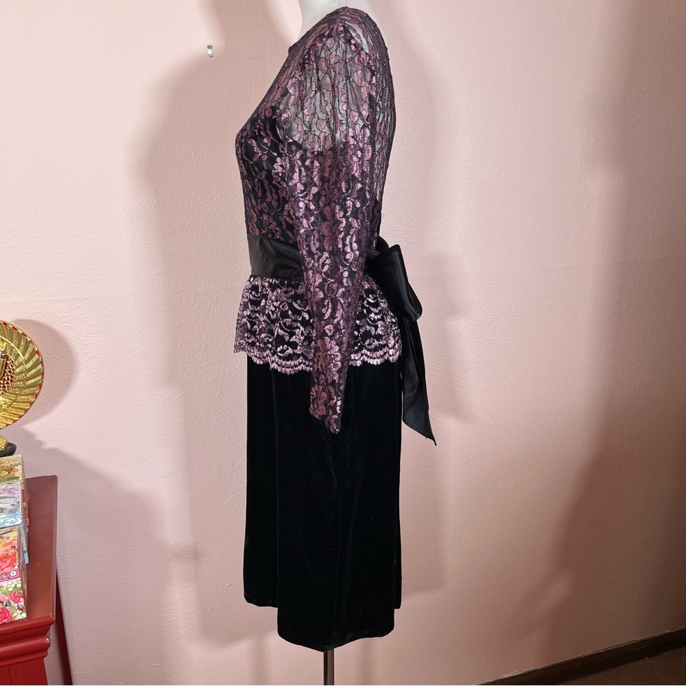Vintage 1990 Gunne Sax Retro Pink Lace Black velvet Low Back Bow Wiggle Dresss - Picture 16 of 17